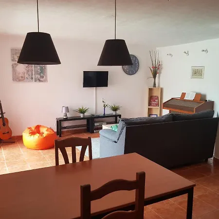 Unico Y Tranquilo Con Fibra Optica Apartman Arico