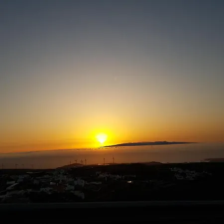 Unico Y Tranquilo Con Fibra Optica アパート *